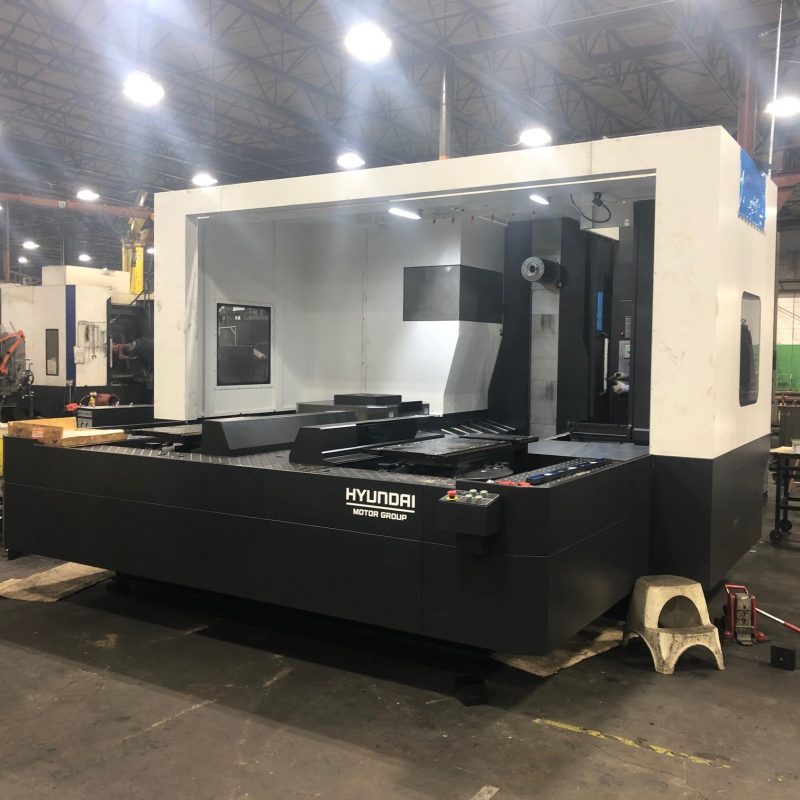 Hyundai 1000 mm machining center